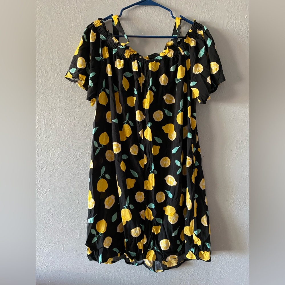✨Lemon shirt✨